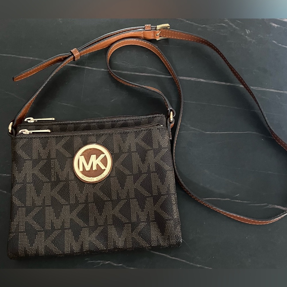 Michael Kors Crossbody